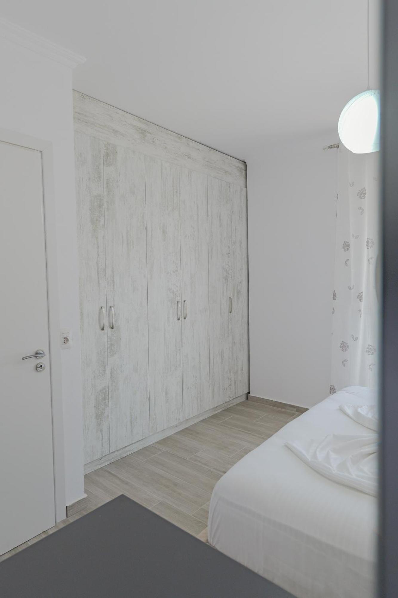 Aldisen Apartment Sarandë Exterior foto